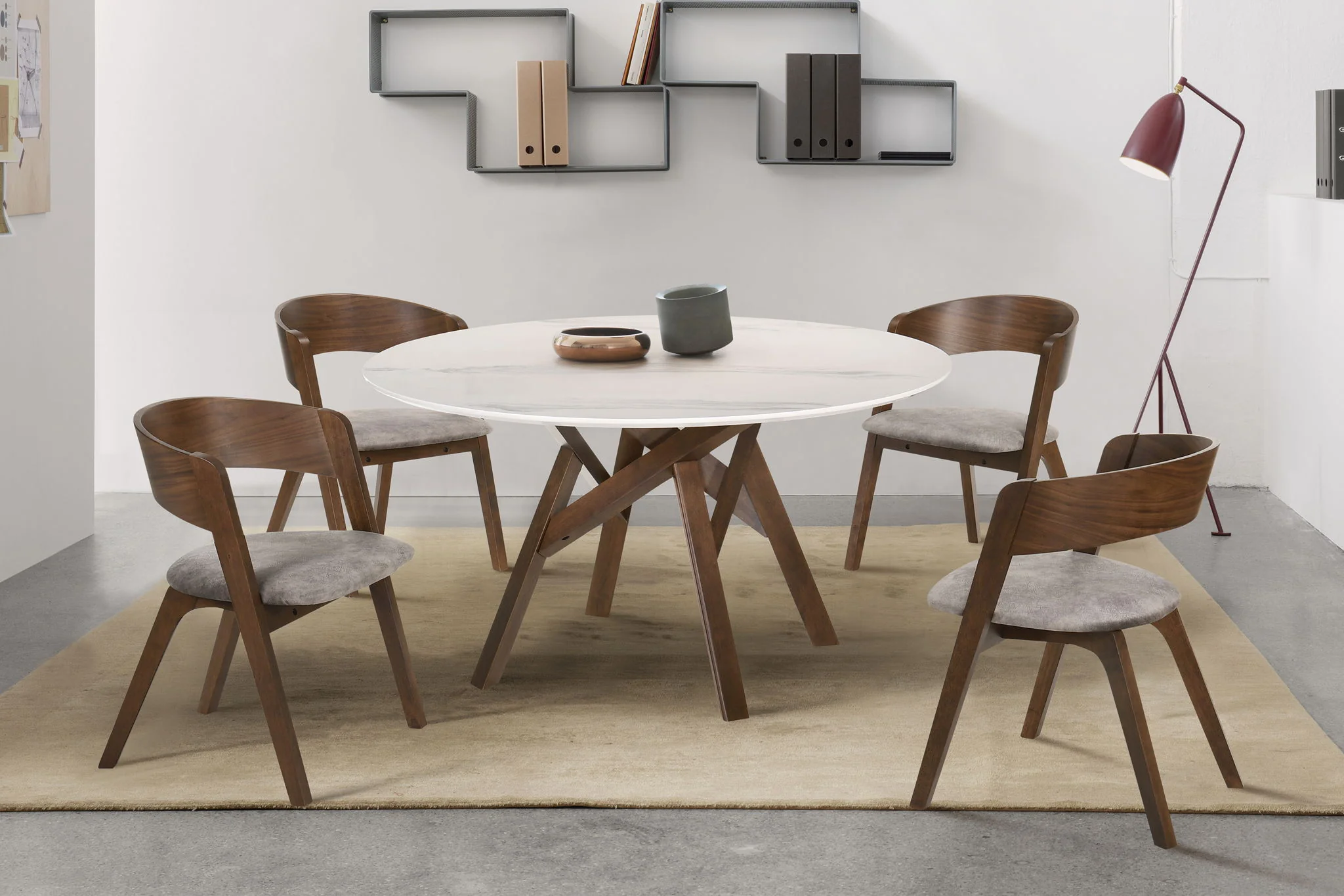 Venus And Jackie - Round Dining Set - Image 4