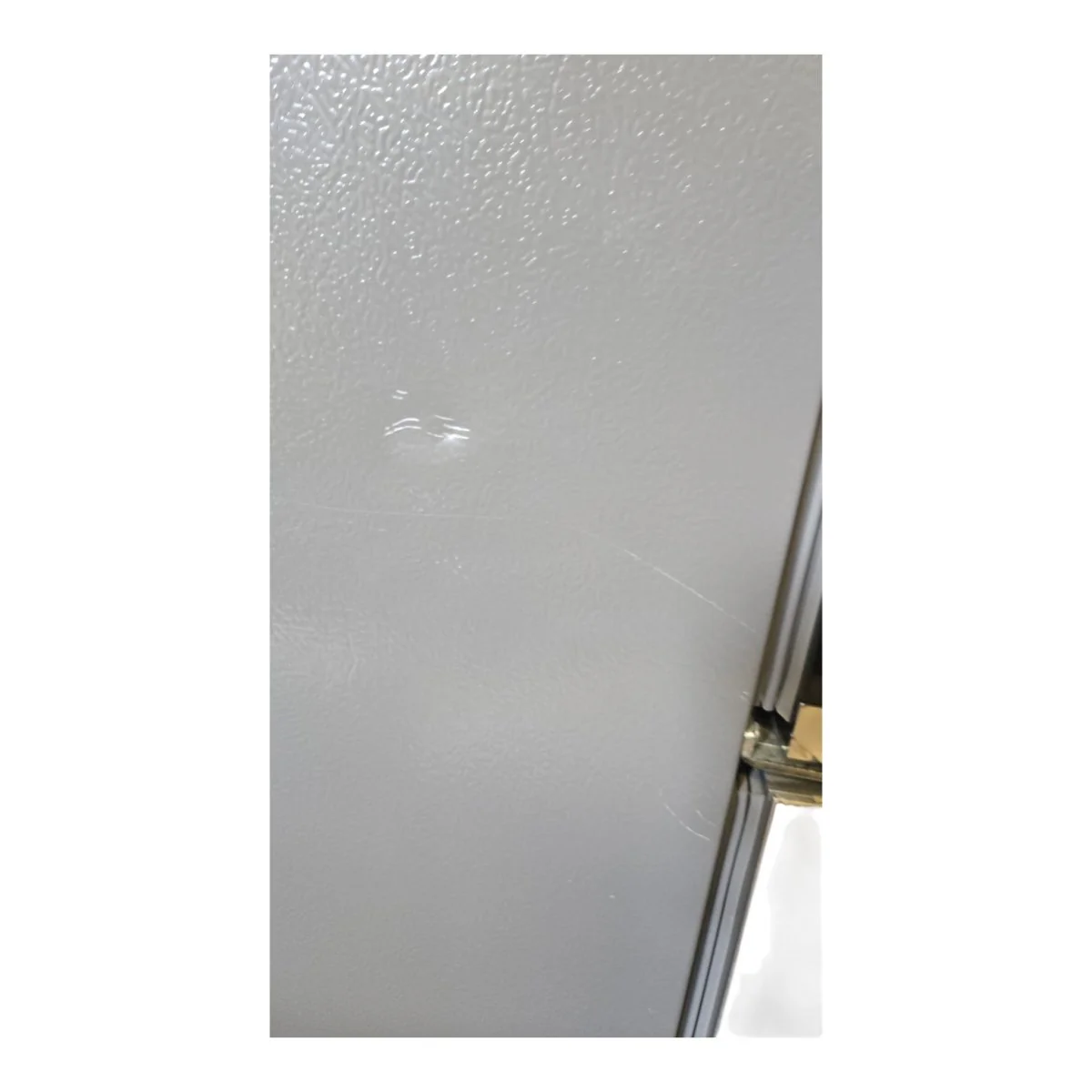 Whirlpool 19.4-cu ft 4-Door French Door Refrigerator with Ice Maker – Fingerprint-Resistant Stainless Finish - Image 10